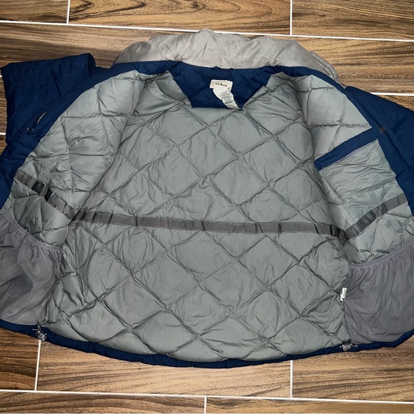 Vintage Women’s L.L. Bean Goose Down Puffer Navy Blue Jacket - Picture 3 of 5